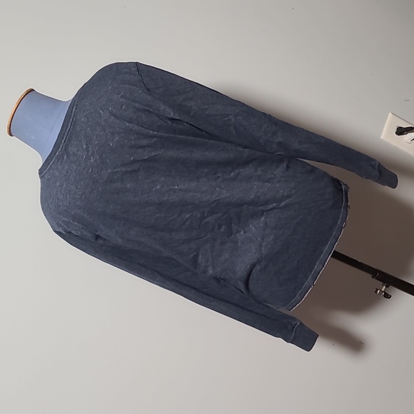 Nike - Picture 3 of 4